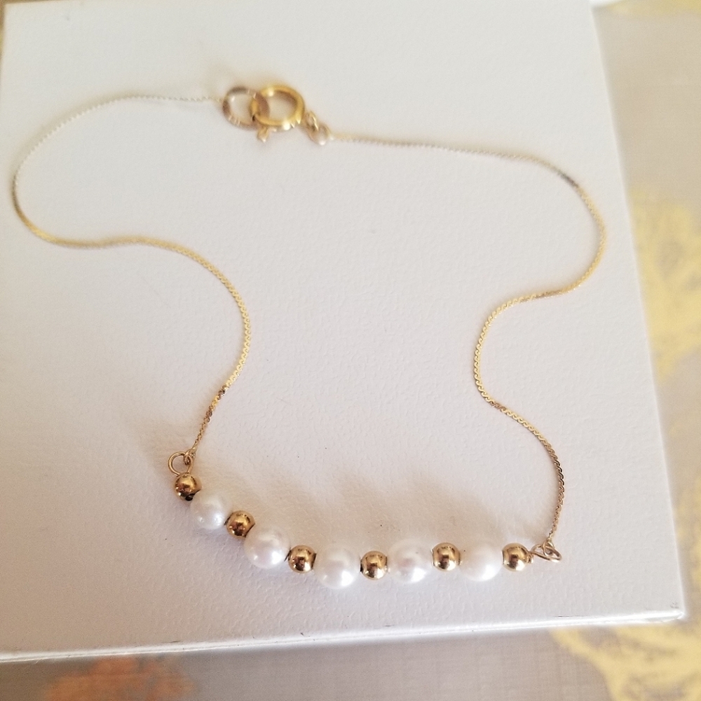 14K Gold Beaded Pearl Bracelet